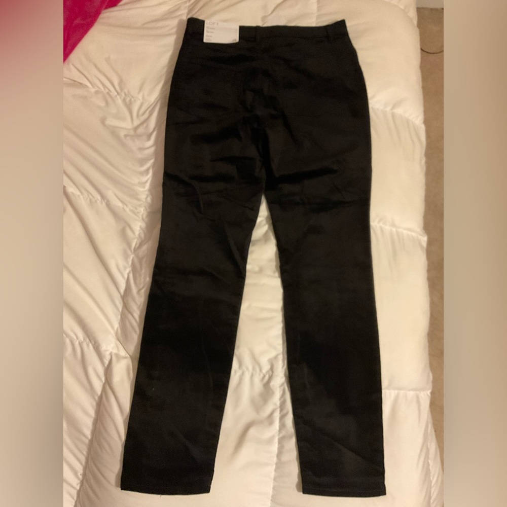 NWT Ann Taylor Loft black velvet jeans size 29